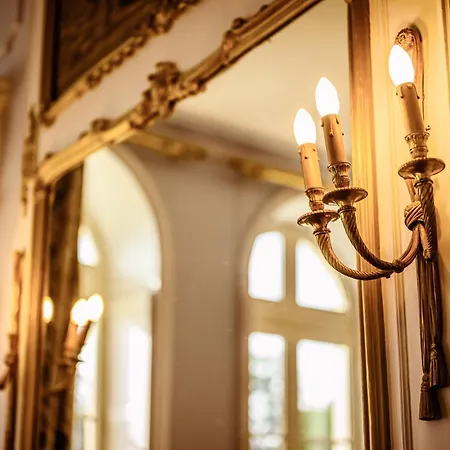 Chateau De La Grange Moreau 3*