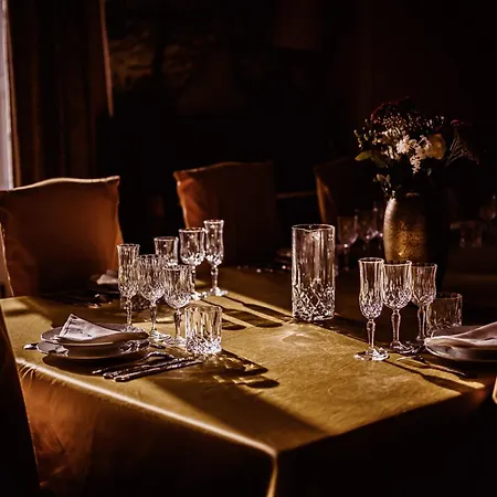 Gæstehus Chateau De La Grange Moreau 3*