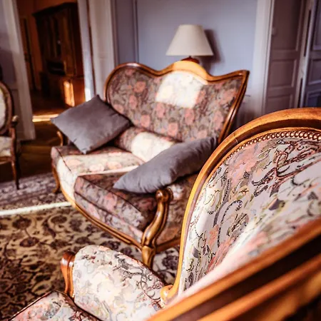 Chateau De La Grange Moreau Gæstehus 3*