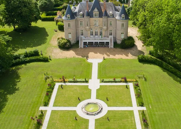 Guest house Chateau De La Grange Moreau 3*